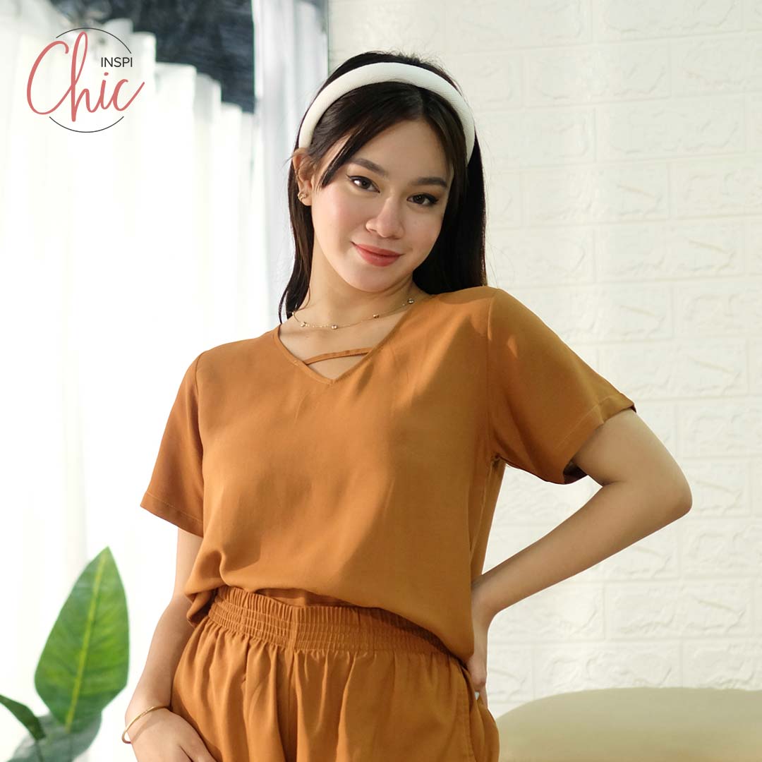 INSPI Chic Tan Brown V-neck Crop Tank Tops for Women Croptop Korean Top Sleeveless Tees