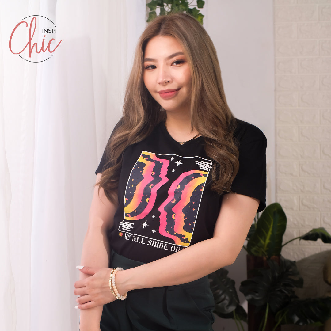 INSPI Chic We All Shine On V Neck Tshirt For Women Mystical Graphic Tees Cotton Trendy T Shirt